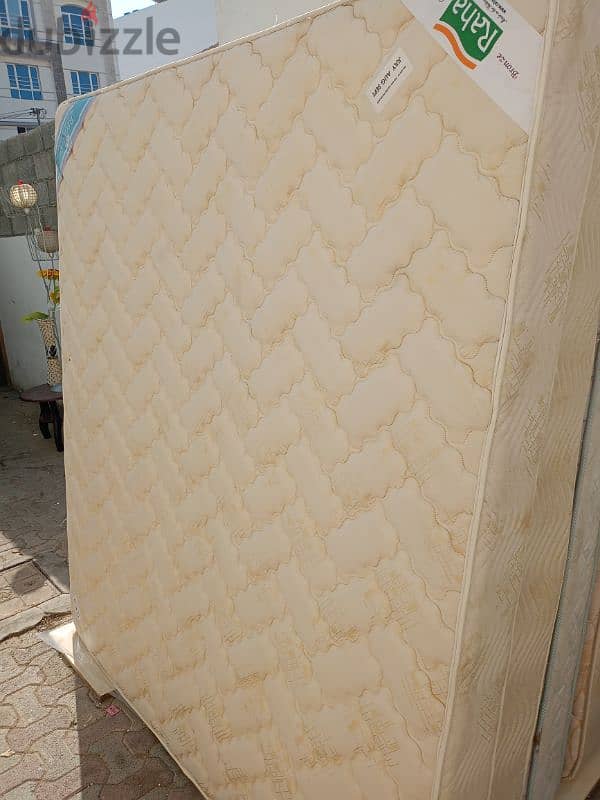 king size mattress raha very clean for sale 0