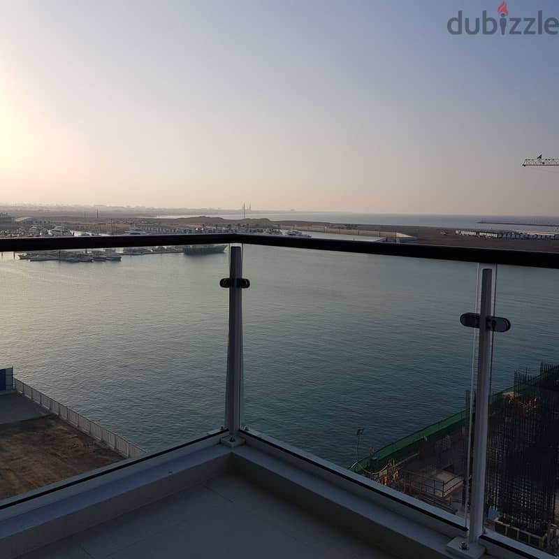 Marina View 2 Bedroom Apartment in Al Mouj 0