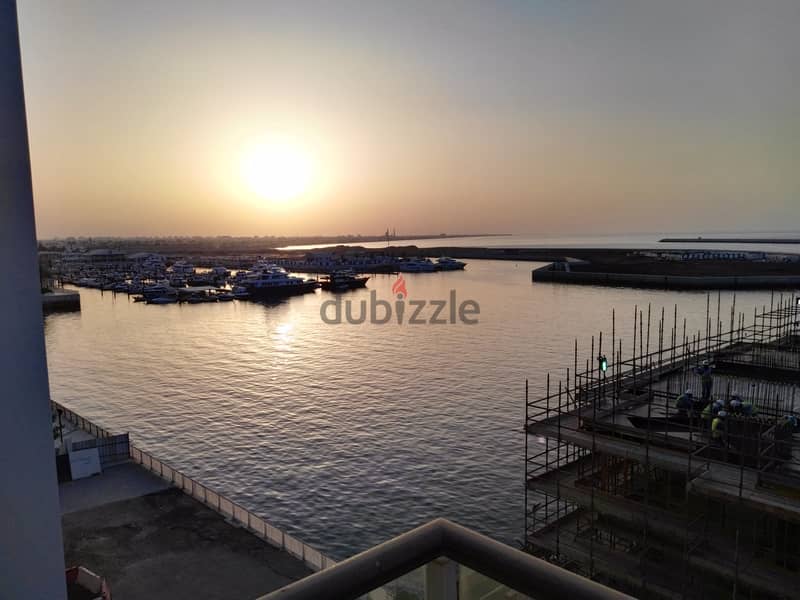 Marina View 2 Bedroom Apartment in Al Mouj 4