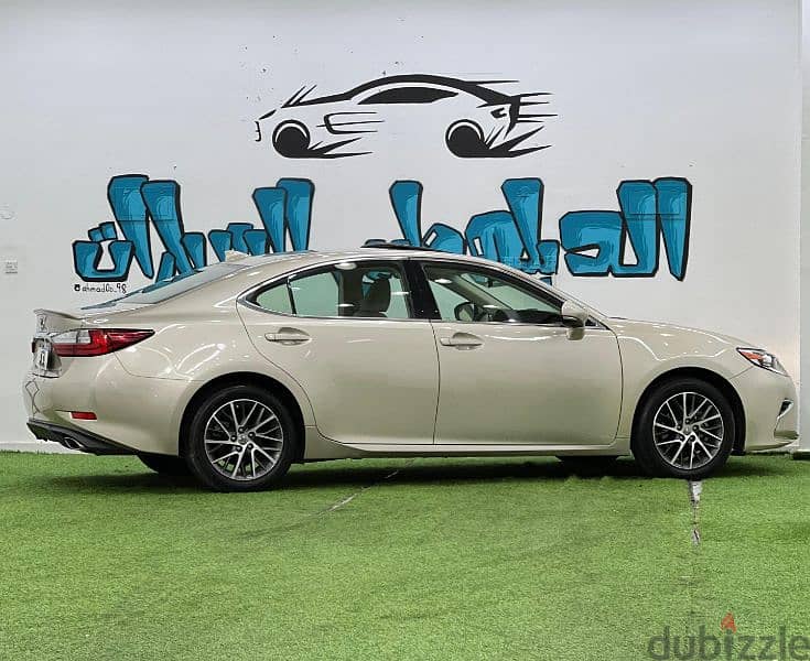 Lexus ES 350 2017 1