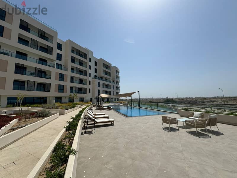 2 BR Excellent Apartment in Al Mouj with Amenities 4