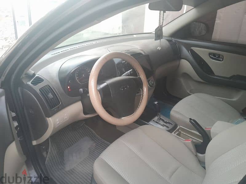 Hyundai Elantra 2010 5