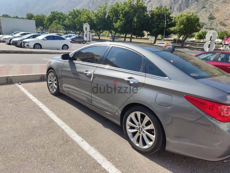 Hyundai Sonata 2012 3