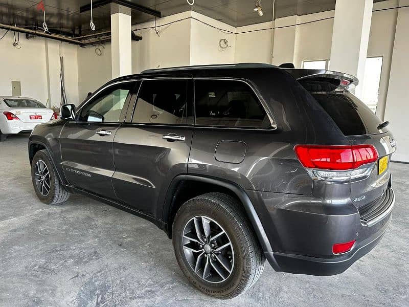 Jeep Grand Cherokee 2018 5