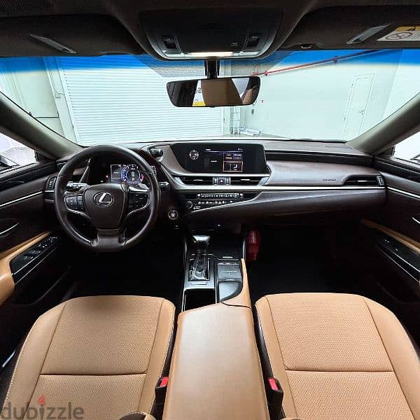 Lexus ES 350 2019 4