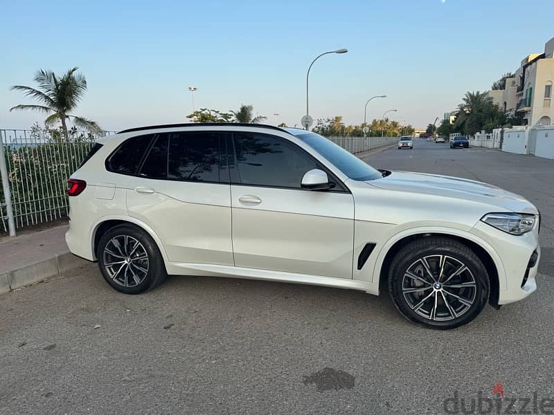 BMW X5 2019 XDrive 50i 458HP TwinTurbo V8 4.4L 2