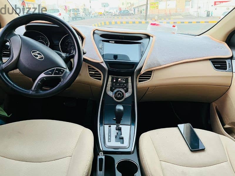 Hyundai Elantra 2013 2