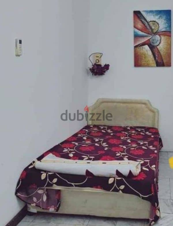 Single bed with medicated mattress 1