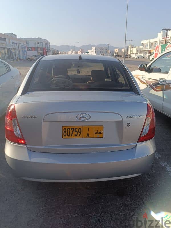 Hyundai Accent 2011 4