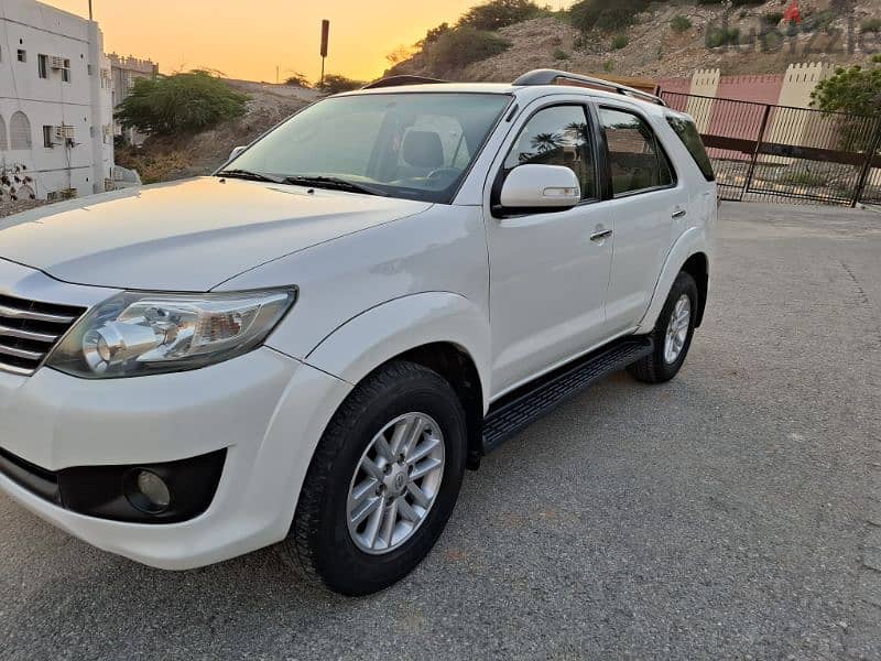 Expatriate Used Toyota Fortuner 2014 Good  condition. 7