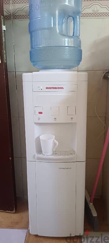 water dispenser for sale in good condition