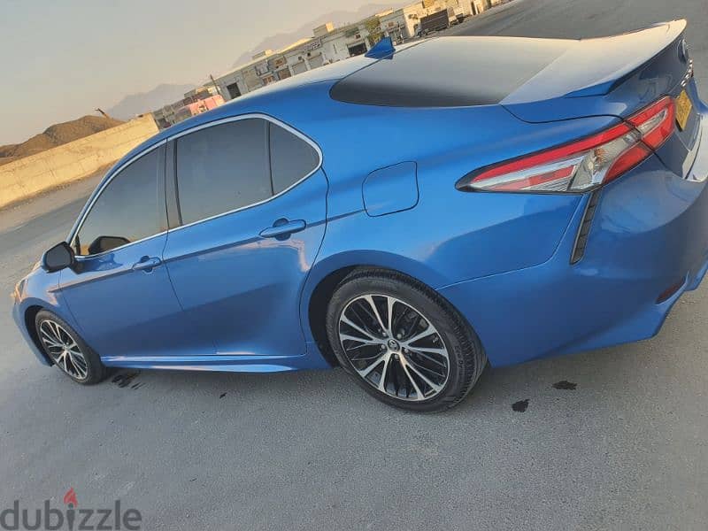 Toyota Camry 2019 8