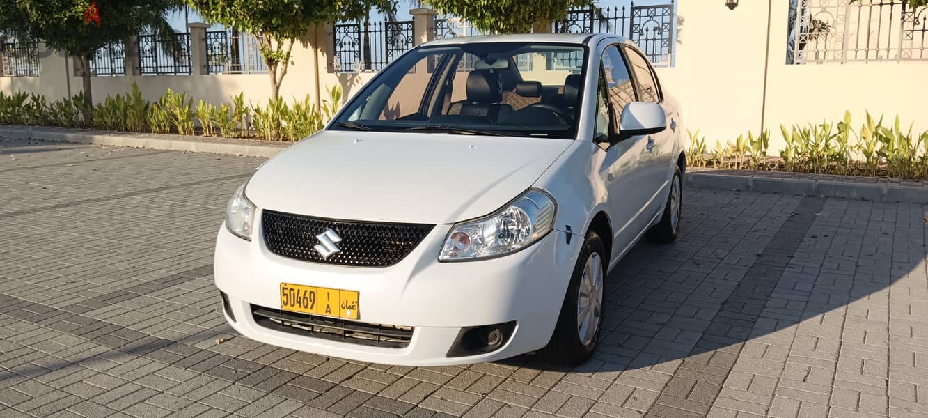 Suzuki SX4 2015 Saloon 0