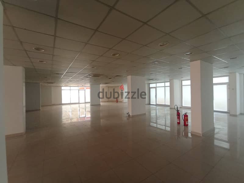 Showroom for Rent in Azaibha 18 Nov Street 1