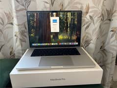 MacBook Pro M1 Pro 16 inch 0