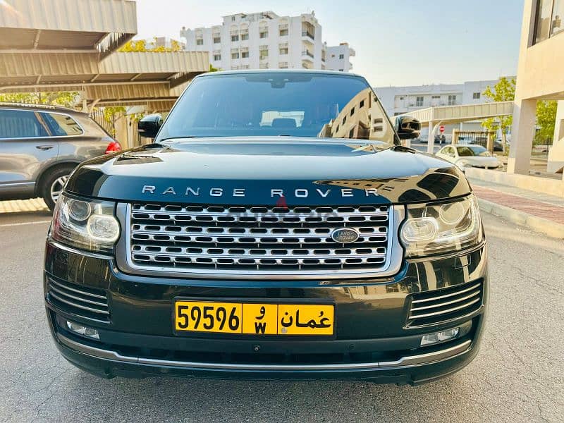 Land Rover Range Rover Vogue 2017 GCC 5.0lV8 11