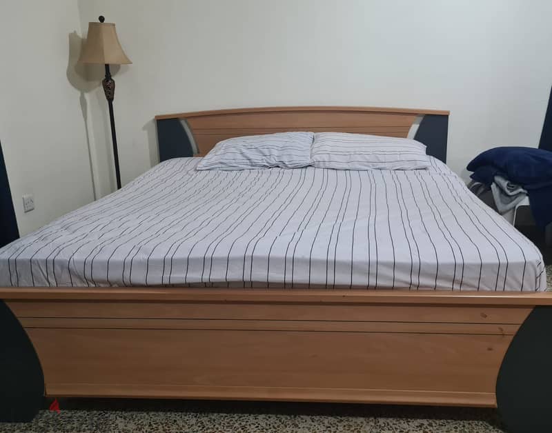 King Size cot with mattress and two door cupboard 0