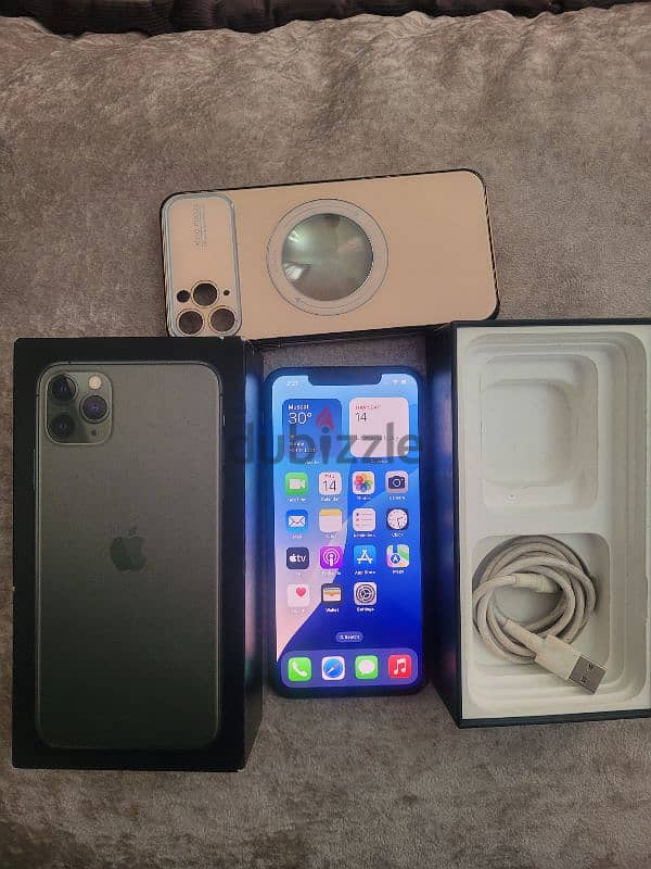 iphone 11 pro max 256 gb  good condition 1