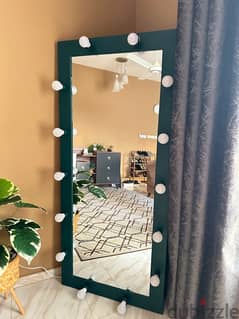 Long Light Mirror With Table  مرايا مع طاوله 0