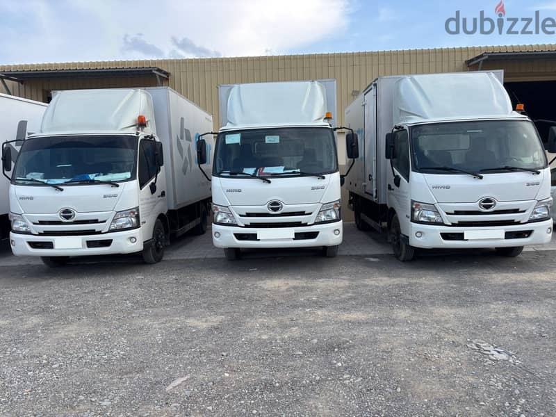 well maintained HINO 714 trucks for sale (2023 model ) 0