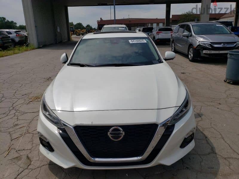 Nissan Altima 2020 0