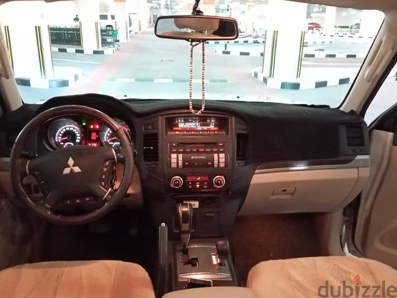 Mitsubishi Pajero 2014 10