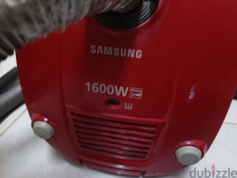 Samsung Vacuum Cleaner 1