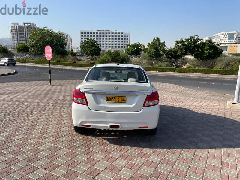 Suzuki Dzire 2018, white, one owner 3