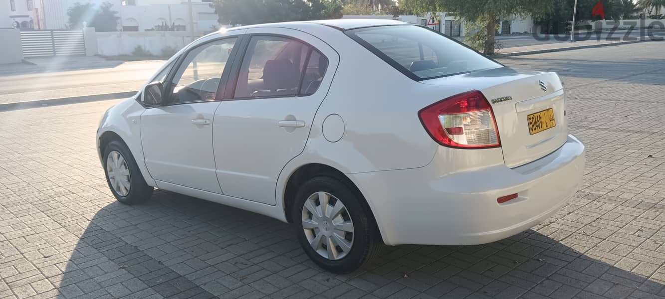 Suzuki SX4 2015 Saloon 4