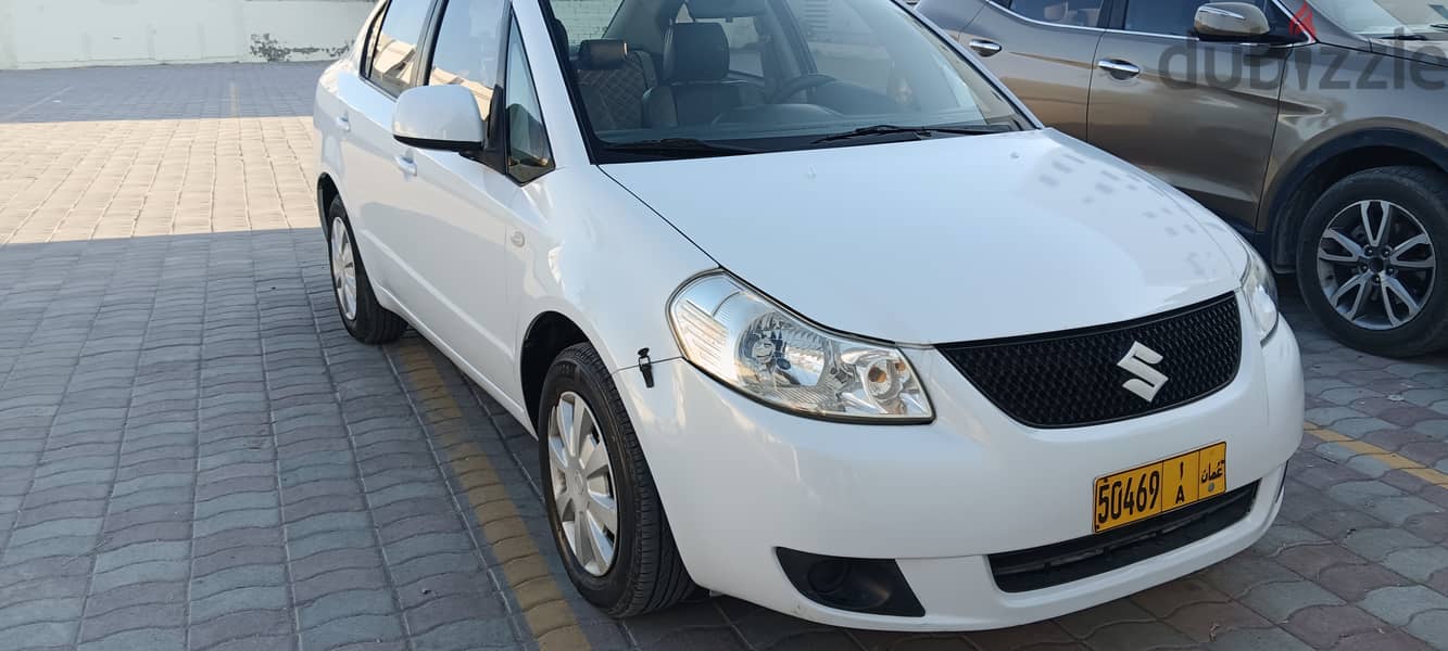 Suzuki SX4 2015 Saloon 10