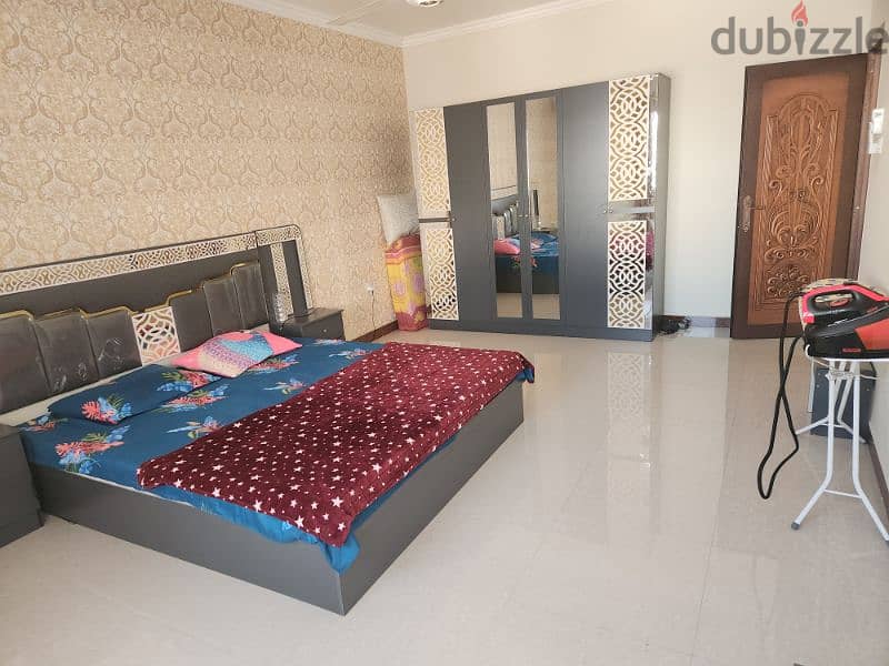 villa for rent in Al Khoud Souq 11