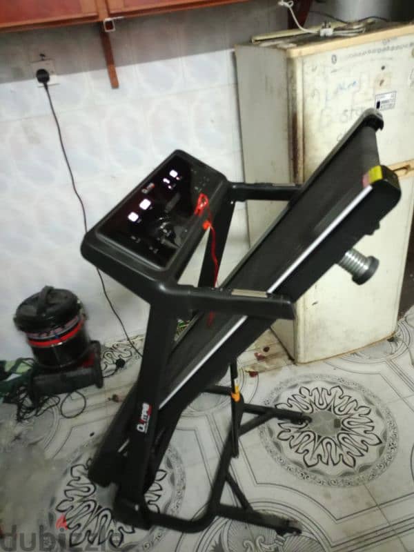 Treadmill machine just like new for sale 1