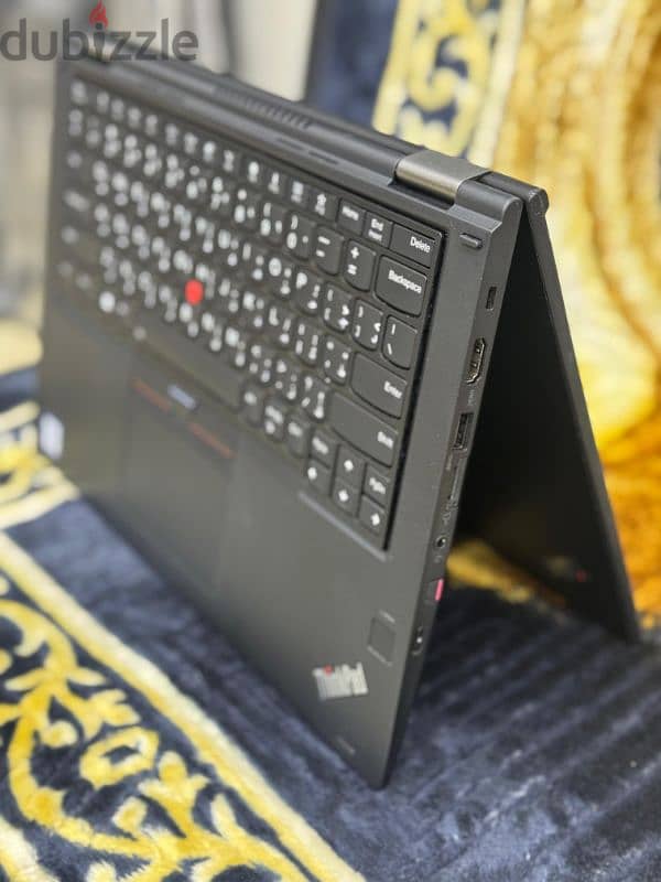 Yoga x380 core i7 8th Gen 2 in 1 orignal pen 4