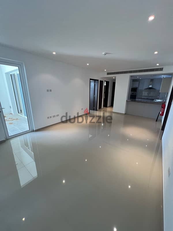 Apartment for rent, semi-furnished, inside Al Mouj Marsa B 4