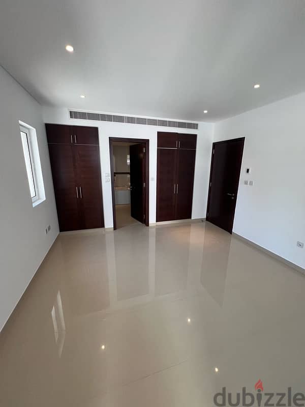 Apartment for rent, semi-furnished, inside Al Mouj Marsa B 9