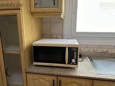 Microwave Oven