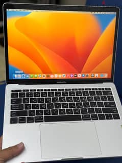 MacBook Pro 2017 0