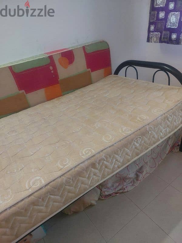 Folding  mattress 2 omr, raha mattress 5 other items inside 1