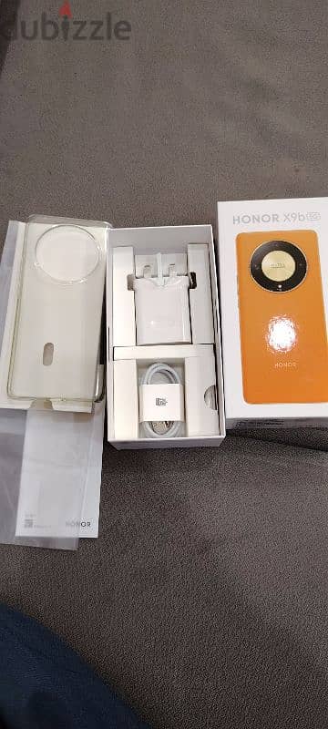 2 days used mobile hono x9b 12+8gb 256gb 2