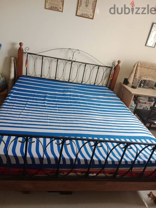 King size Bed with mattress for sale 2