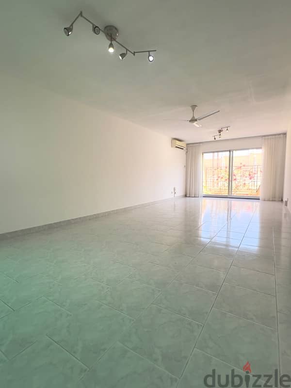 4 BHK TOWNHOUSE FOR RENT - MQ 0