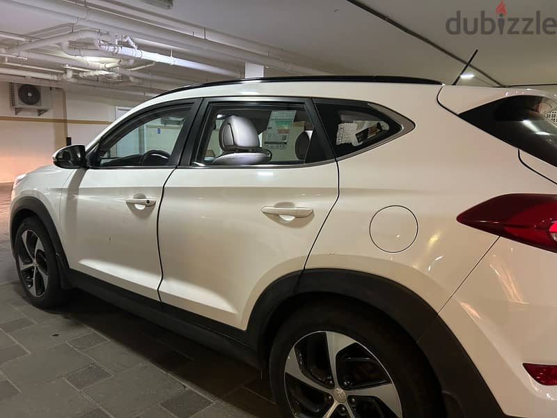 Hyundai Tucson 2017 1