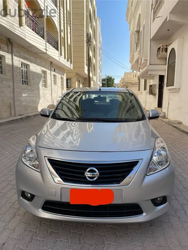 Nissan Sunny 2014 1