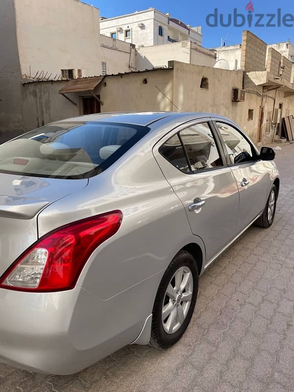 Nissan Sunny 2014 3