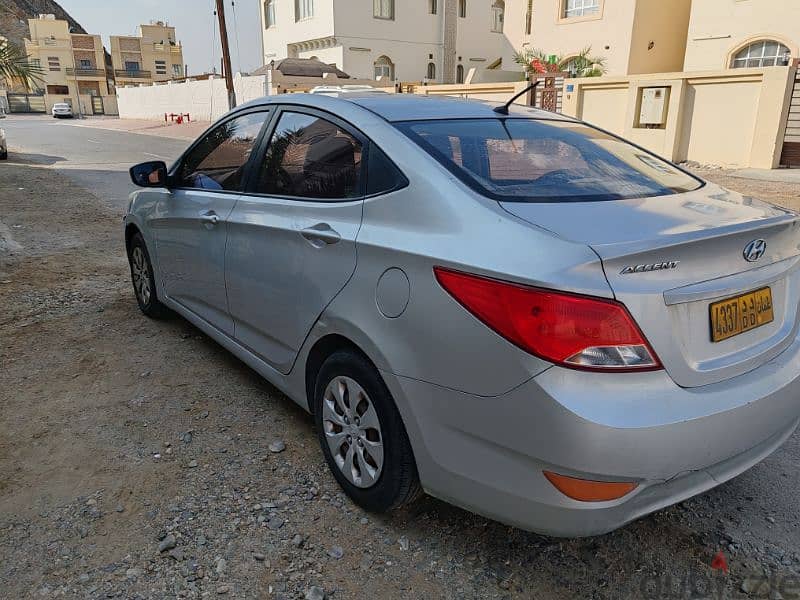 Hyundai Accent 2016 6