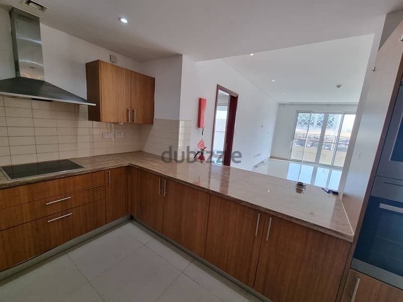 2 Bedroom Apartment for sale Al Mouj 0