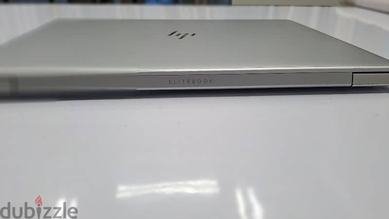 Hp Elitebook G5 8Gen core i5 256gb ssd 4