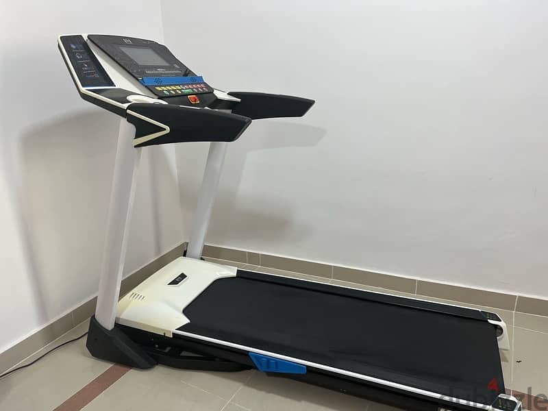 Automatic Treadmill with Android Display 3