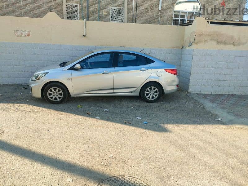 Hyundai Accent 2012 4