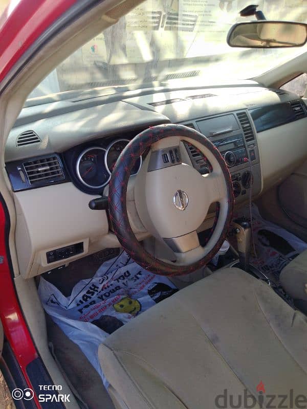 Nissan Versa 2010 9